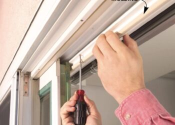 How Do You Fix A Sliding Glass Door That Sticks at Taj Donnell blog
